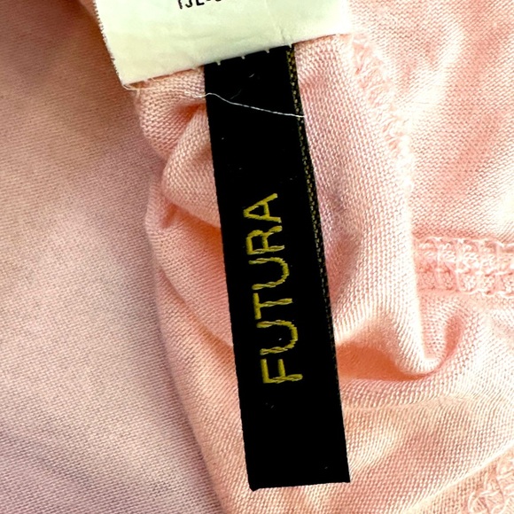 Jeans by Buffalo Pink Rhinestone/Studded Lightweight Top,‎ Size M Pre-Owned - Picture 10 of 11